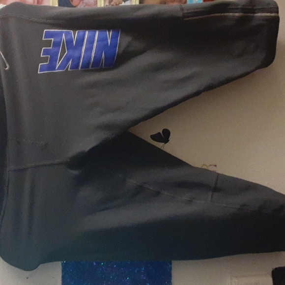 Nike bundle - Picture 4 of 7